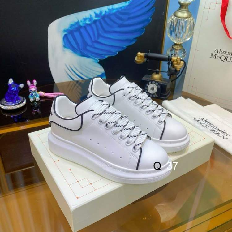 Picture of Alexander McQueen Shoes _SKUAlexanderMcQUEENsz35-45MK0819391